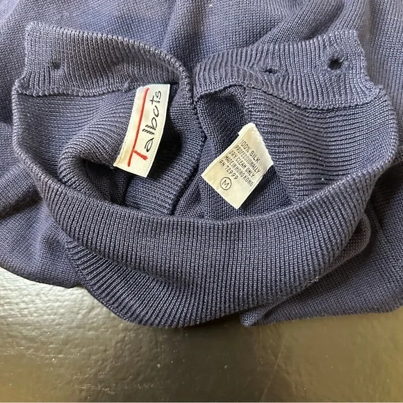 Vtg Talbots Women's 100% Silk Blue Turtleneck Sweater Business Casual - Picture 5 of 8